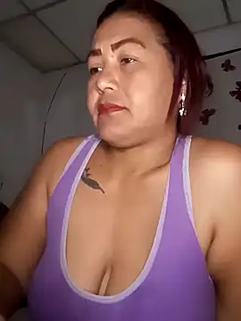 Snapshot of Abigail_BigTits chatting on 02/25/25, 01:09 Abigail BigTits online show from 02/25/25, 01:09