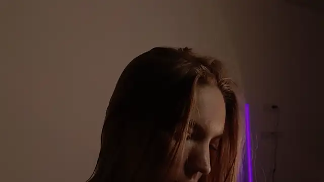 alittlestarrr online show from 12/31/24, 12:54