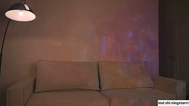 alittlestarrr online show from 02/04/25, 09:52