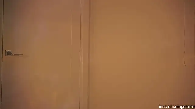 alittlestarrr online show from 02/26/25, 07:20