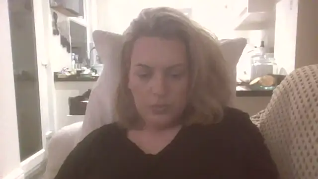 Gigi-Honey online show from 12/18/25, 11:33