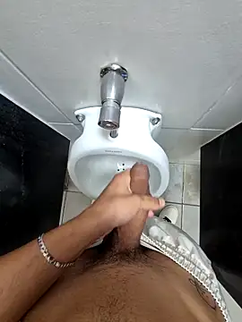 Snapshot of MALIK-PARVATI chatting on 11/23/25, 05:57 MALIK-PARVATI online show from 11/23/25, 05:57