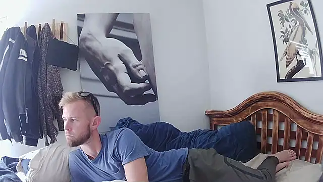 Snapshot of bjay1210 chatting on 01/27/25, 06:52 bjay1210 online show from 01/27/25, 06:52