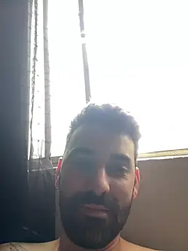 Snapshot of biel_96 chatting on 01/06/25, 07:02 biel 96 online show from 01/06/25, 07:02