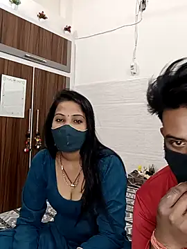 Best-Couple online show from 03/06/25, 08:52