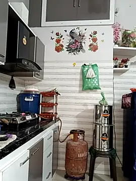 Best-Couple online show from 09/13/25, 04:45