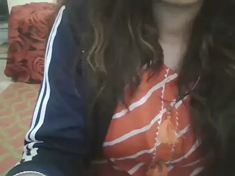 Snapshot of Hot-shanvi chatting on 01/31/25, 05:30 Hot-shanvi online show from 01/31/25, 05:30