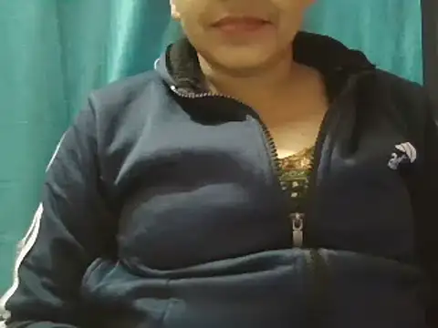 Snapshot of Hot-shanvi chatting on 03/06/25, 02:51 Hot-shanvi online show from 03/06/25, 02:51