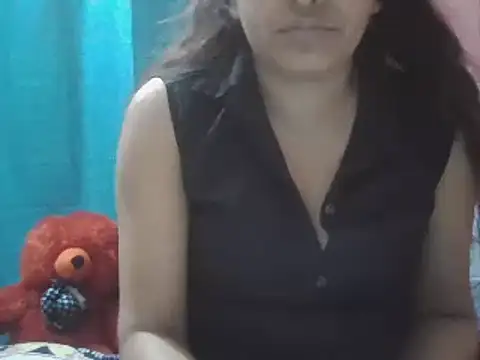 Snapshot of Hot-shanvi chatting on 03/07/25, 10:10 Hot-shanvi online show from 03/07/25, 10:10