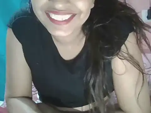 Snapshot of Hot-shanvi chatting on 03/22/25, 06:22 Hot-shanvi online show from 03/22/25, 06:22
