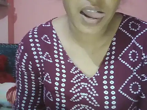 Snapshot of Hot-shanvi chatting on 09/10/25, 12:49 Hot-shanvi online show from 09/10/25, 12:49