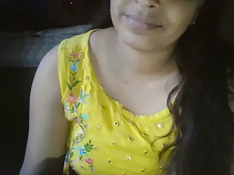 Snapshot of Hot-shanvi chatting on 09/12/25, 06:46 Hot-shanvi online show from 09/12/25, 06:46