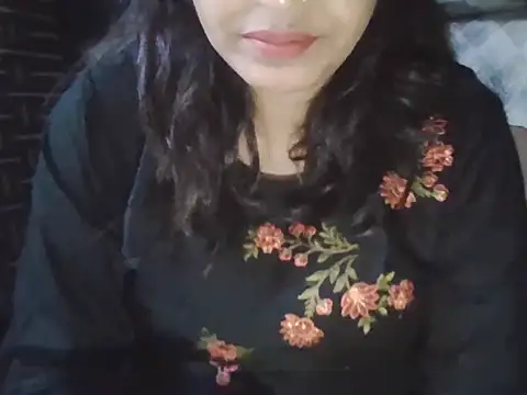Snapshot of Hot-shanvi chatting on 09/25/25, 11:47 Hot-shanvi online show from 09/25/25, 11:47