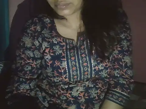 Hot-shanvi online show from 10/28/25, 11:18