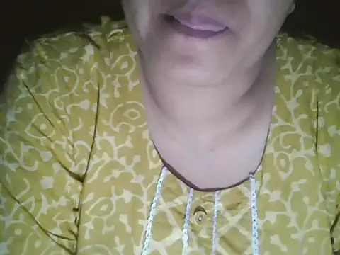 Hot-shanvi online show from 04/25/26, 03:53