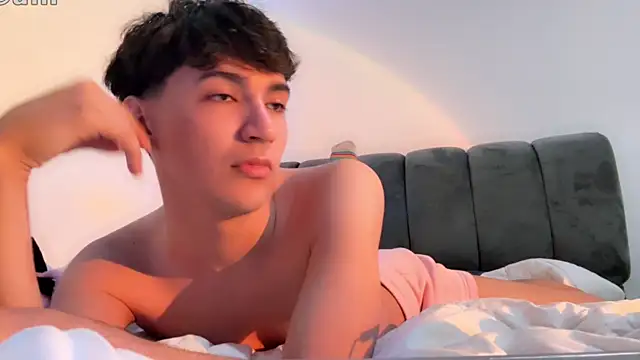 Snapshot of Calacran chatting on 04/07/26, 04:35 Calacran online show from 04/07/26, 04:35