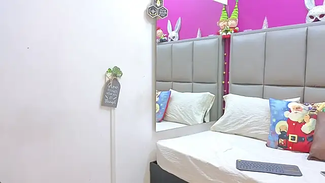 KRYSSTARITTER4 online show from 11/26/25, 02:56