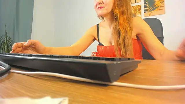 DenisHarmon online show from 01/09/25, 06:17