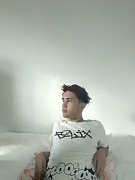 Snapshot of Lian_Noath chatting on 01/17/25, 12:42 Lian Noath online show from 01/17/25, 12:42