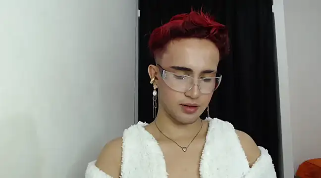 Snapshot of Lian_Noath chatting on 02/06/25, 01:05 Lian Noath online show from 02/06/25, 01:05