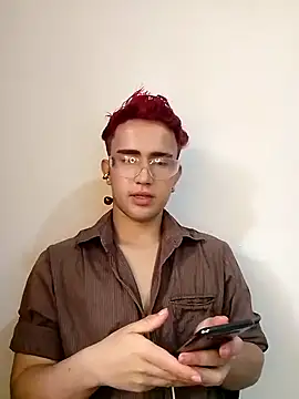 Snapshot of Lian_Noath chatting on 02/11/25, 12:27 Lian Noath online show from 02/11/25, 12:27