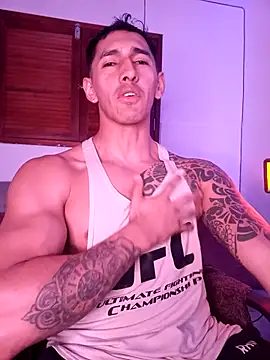 Snapshot of Joylopez_fit chatting on 11/19/25, 03:01 Joylopez fit online show from 11/19/25, 03:01