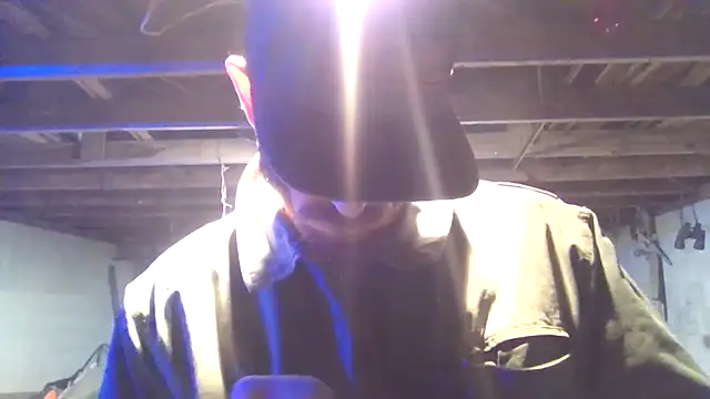 Snapshot of Spotlight95 chatting on 03/18/26, 08:50 Spotlight95 online show from 03/18/26, 08:50