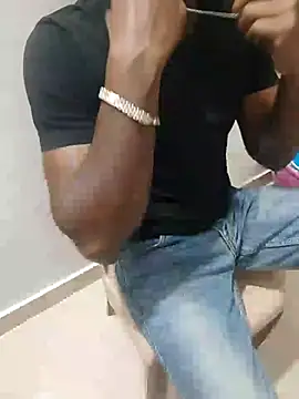 hot boy dic online show from 03/15/25, 04:43