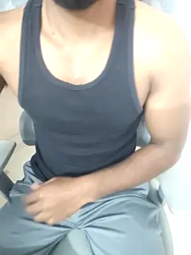 Snapshot of hot_boy_dic chatting on 01/18/26, 03:49 hot boy dic online show from 01/18/26, 03:49