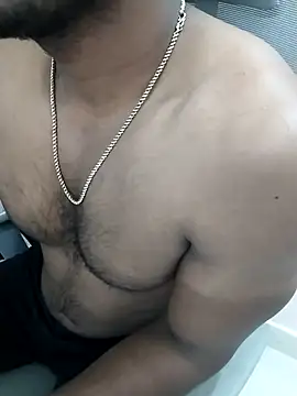 Snapshot of hot_boy_dic chatting on 02/13/26, 02:35 hot boy dic online show from 02/13/26, 02:35