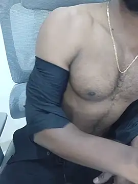 Snapshot of hot_boy_dic chatting on 03/06/26, 02:24 hot boy dic online show from 03/06/26, 02:24