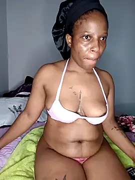 Thando04 online show from 02/03/25, 10:43