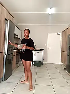 Thando04 online show from 02/07/25, 04:37