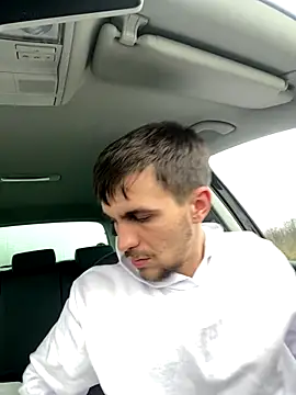 Snapshot of Demonpull69 chatting on 12/21/25, 11:39 Demonpull69 online show from 12/21/25, 11:39