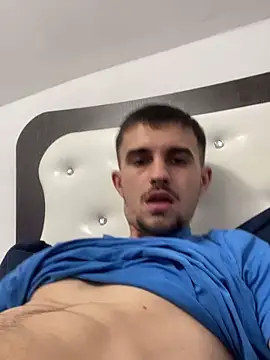 Snapshot of Demonpull69 chatting on 03/31/26, 02:17 Demonpull69 online show from 03/31/26, 02:17