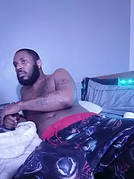 Snapshot of Caliclysm chatting on 12/14/25, 11:48 Caliclysm online show from 12/14/25, 11:48