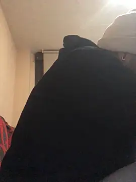 josueswvillaA1 online show from 11/21/25, 06:17