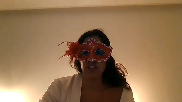 Snapshot of couple-tuga chatting on 07/06/26, 10:01 couple-tuga online show from 07/06/26, 10:01