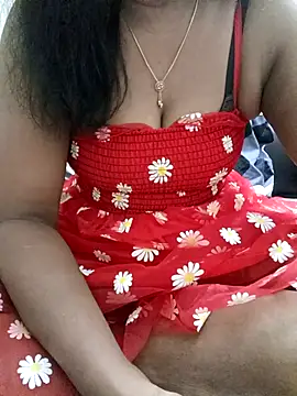 Tamil Vishalini online show from 04/28/26, 04:06