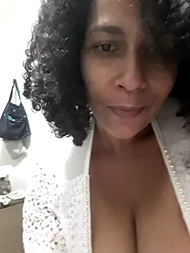 Snapshot of Jessikitaa1 chatting on 11/27/25, 01:35 Jessikitaa1 online show from 11/27/25, 01:35