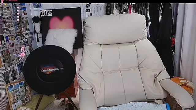 xiaotiantian-76 online show from 12/05/25, 01:03