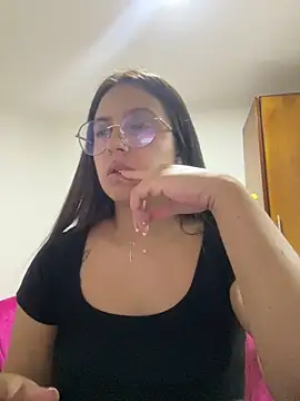 Snapshot of Gretta_Hot chatting on 02/11/25, 11:12 Gretta Hot online show from 02/11/25, 11:12