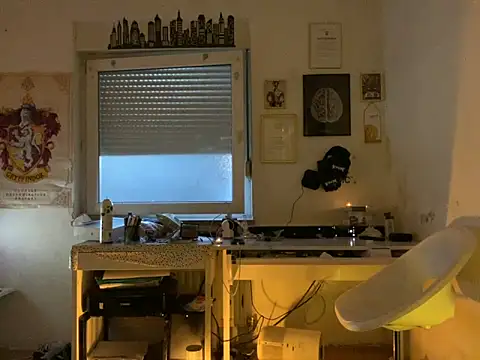 Snapshot of Insaneman1 chatting on 03/14/26, 05:07 Insaneman1 online show from 03/14/26, 05:07