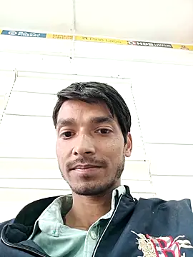 Snapshot of Tarun_0026 chatting on 02/21/25, 11:11 Tarun 0026 online show from 02/21/25, 11:11