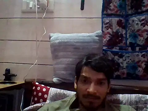 Snapshot of Tarun_0026 chatting on 02/02/26, 03:11 Tarun 0026 online show from 02/02/26, 03:11