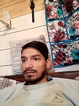 Snapshot of Tarun_0026 chatting on 02/23/26, 05:27 Tarun 0026 online show from 02/23/26, 05:27