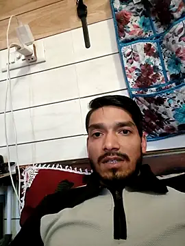 Snapshot of Tarun_0026 chatting on 03/04/26, 05:46 Tarun 0026 online show from 03/04/26, 05:46
