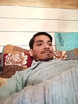 Snapshot of Tarun_0026 chatting on 05/04/26, 05:47 Tarun 0026 online show from 05/04/26, 05:47