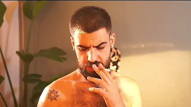 Snapshot of HairyRobxxx chatting on 09/17/25, 03:46 HairyRobxxx online show from 09/17/25, 03:46