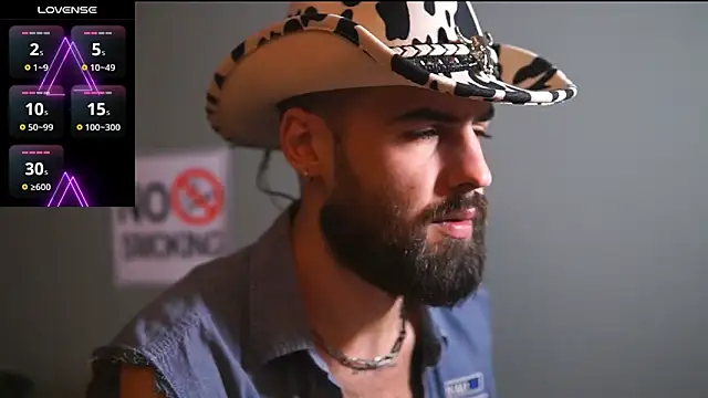 Snapshot of HairyRobxxx chatting on 10/09/25, 09:13 HairyRobxxx online show from 10/09/25, 09:13